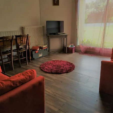 La Maison Du Lavoir Bed & Breakfast *