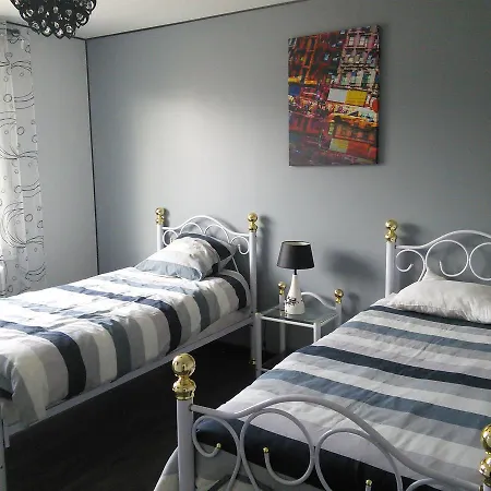 La Maison Du Lavoir Bed & Breakfast